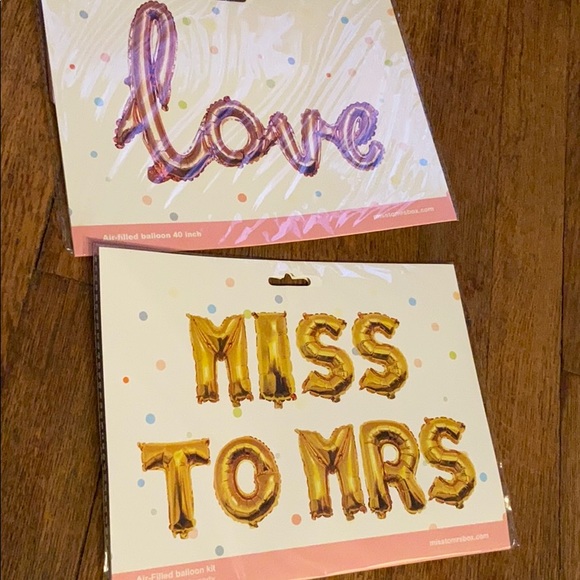 Engagement Pack - Picture 6 of 7